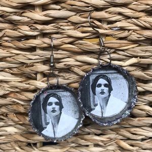 Eco friendly! Handmade bottle cap earrings